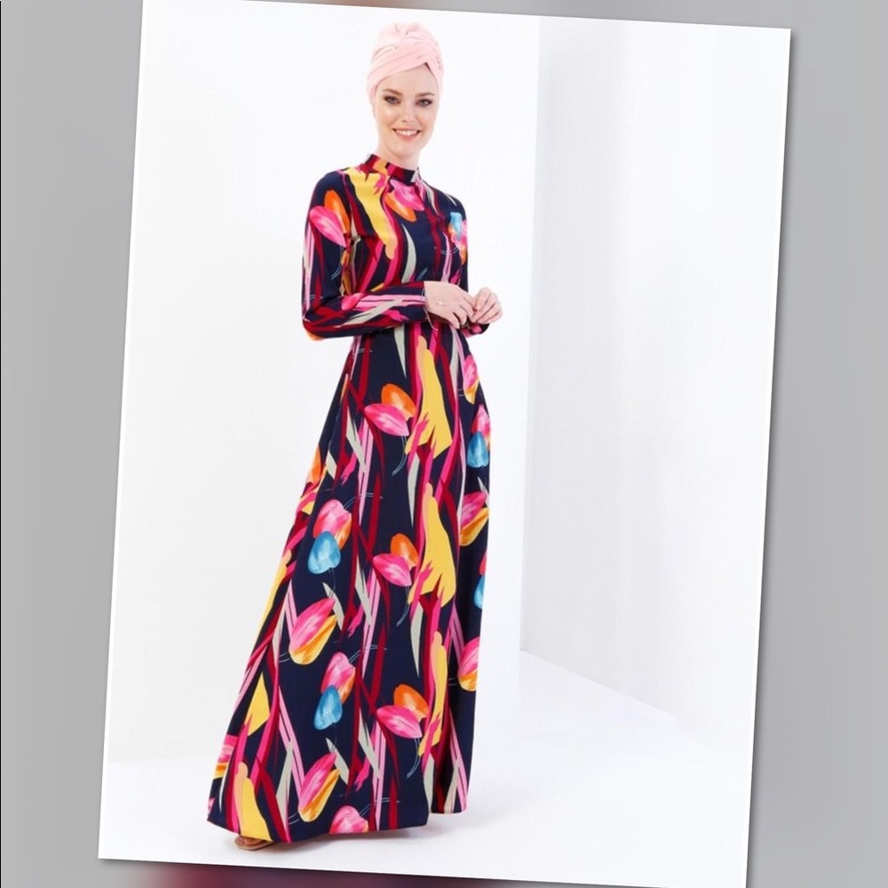 Contrast Color Long Sleeves Elegant Maxi Dress